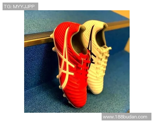 选择适合脚宽的足球鞋助你提升场上表现与舒适度