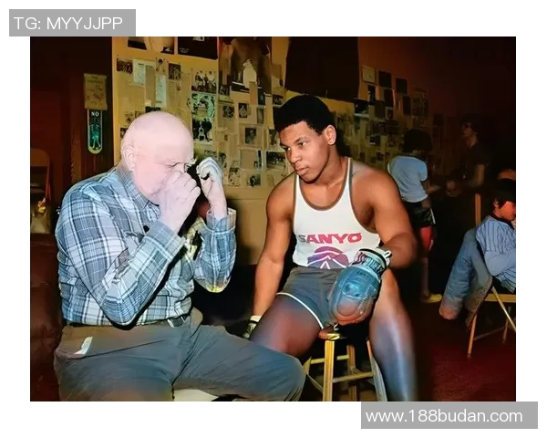 泰森与萨普巅峰对决精彩瞬间回顾及比赛视频分析